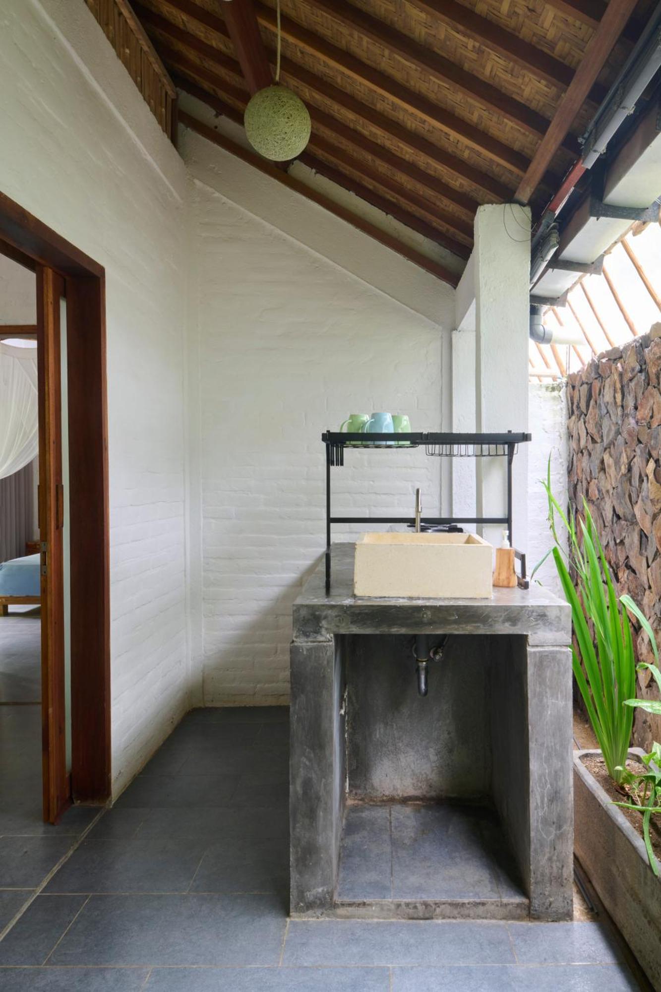 Pool House Studios Kuta  Exteriör bild