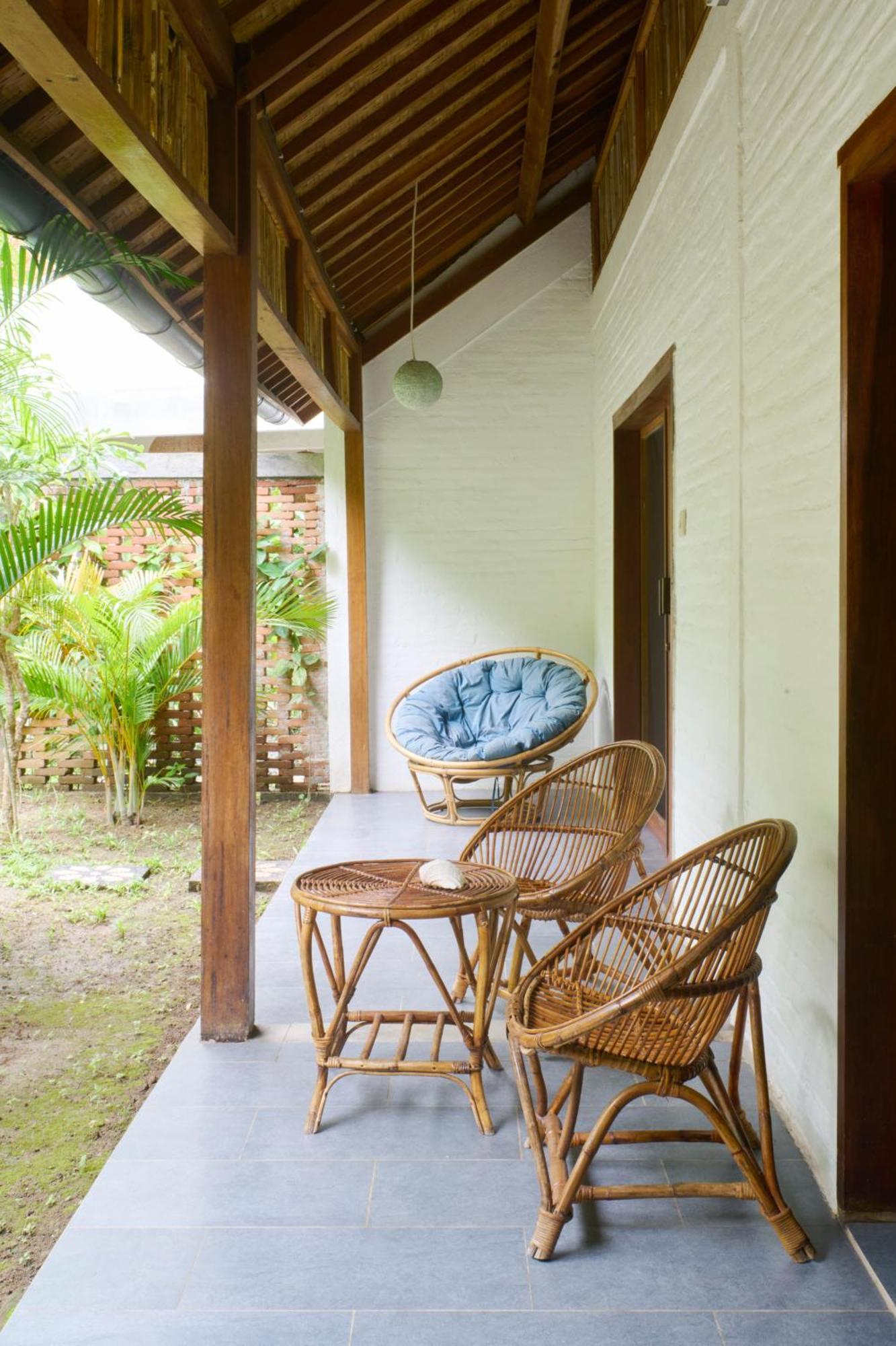Pool House Studios Kuta  Exteriör bild